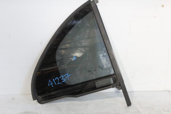 Mercedes Benz W177 A Class Hatch Rear Right Door Window Glass A1777300400
