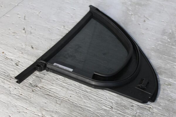 Mercedes Benz W177 A Class Hatch Rear Right Door Window Glass A1777300400