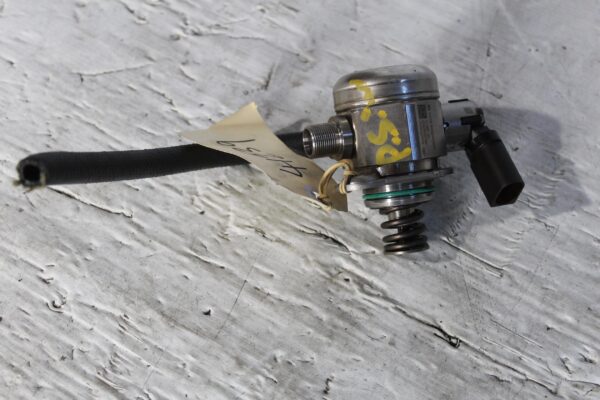 Mercedes Benz W177 W118 A250 CLA250 M260 High Pressure Fuel Pump A2600700500