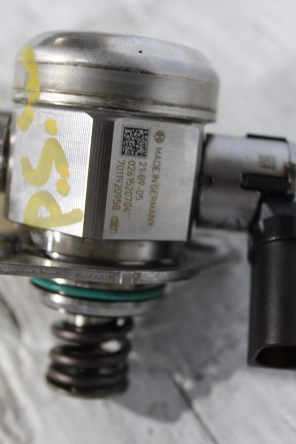 Mercedes Benz W177 W118 A250 CLA250 M260 High Pressure Fuel Pump A2600700500