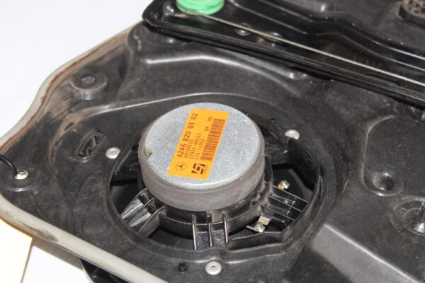 Mercedes Benz W176 A Class Front Right Window Regulator Panel A1767200279,