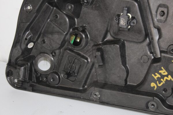 Mercedes Benz W176 A Class Front Right Window Regulator Panel A1767200279,