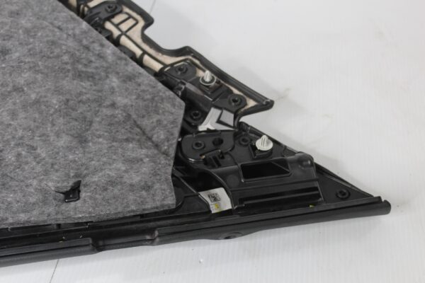 Mercedes Benz W205 C43 Rear Right Door Card Panel Trim A2057305401 9H15