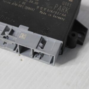 Mercedes Benz W205 C Class Park Assist Control Unit PDC A0009001808 - Image 2