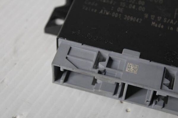 Mercedes Benz W205 C Class Park Assist Control Unit PDC A0009001808