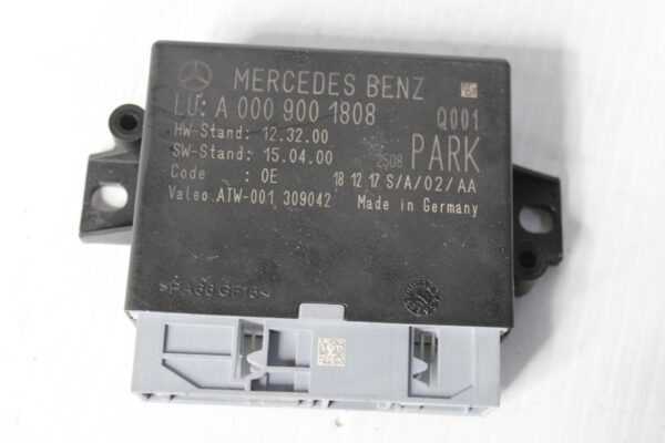 Mercedes Benz W205 C Class Park Assist Control Unit PDC A0009001808