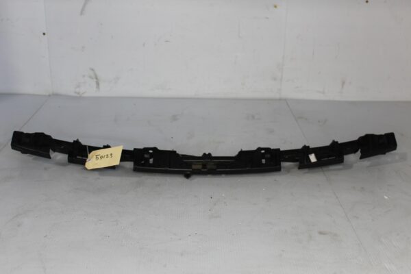 Porsche 95B Macan Rear Centre Bumper Support Bracket Mount 95B807863