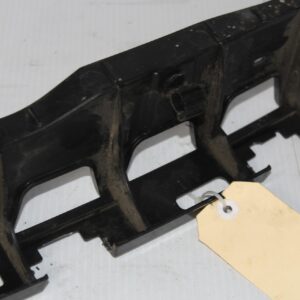 Porsche 95B Macan Rear Centre Bumper Support Bracket Mount 95B807863 - Image 7