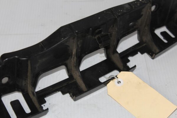 Porsche 95B Macan Rear Centre Bumper Support Bracket Mount 95B807863