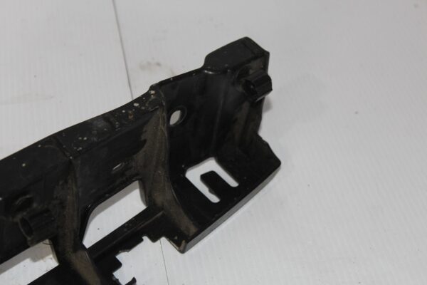 Porsche 95B Macan Rear Centre Bumper Support Bracket Mount 95B807863