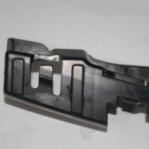 Porsche 95B Macan Rear Centre Bumper Support Bracket Mount 95B807863 - Image 12