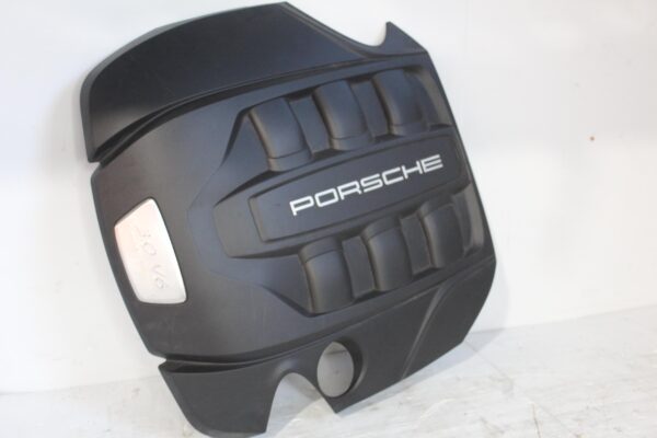 Porsche 958 92A Cayenne 3.0L Diesel Engine Cover 7PP103925D, 7PP103925F