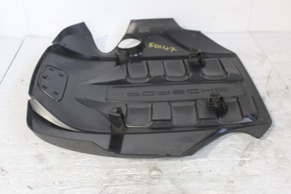 Porsche 958 92A Cayenne 3.0L Diesel Engine Cover 7PP103925D, 7PP103925F