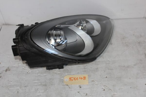Porsche 958 92A Cayenne Right Headlight Headlamp 95863117410, 95863117412