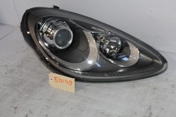 Porsche 958 92A Cayenne Right Headlight Headlamp 95863117410, 95863117412