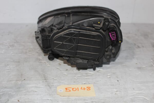 Porsche 958 92A Cayenne Right Headlight Headlamp 95863117410, 95863117412