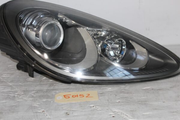 Porsche 958 92A Cayenne Right Headlight Headlamp 95863117410, 95863117412