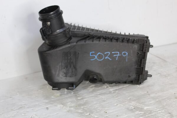 Porsche 958 92A Cayenne Air Intake Box Housing 95811002240, 95811002250