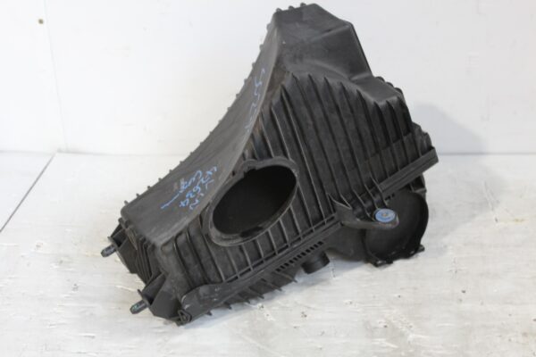 Porsche 958 92A Cayenne Air Intake Box Housing 95811002240, 95811002250