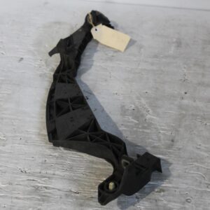 Porsche 95B Macan Front Left Bumper Guide Slide 95B807889A, 95B807889C - Image 5