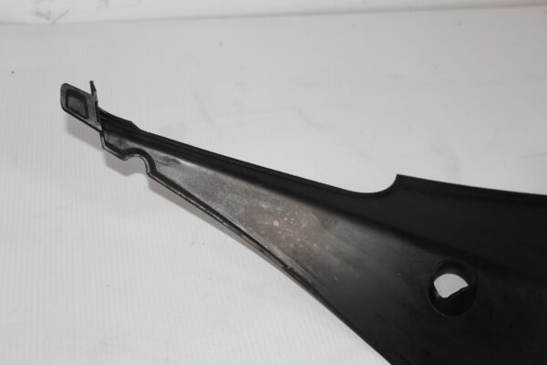 Porsche 95B Macan Right Engine Fender Cover Trim Plastic 95B806584B