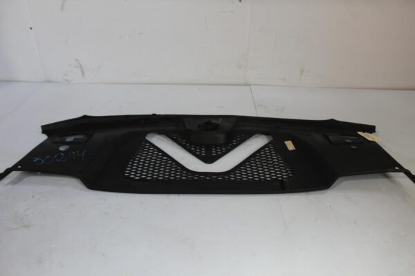 Porsche 95B Macan Engine Bay Closing Panel Trim 95B805806G, 95B805806N