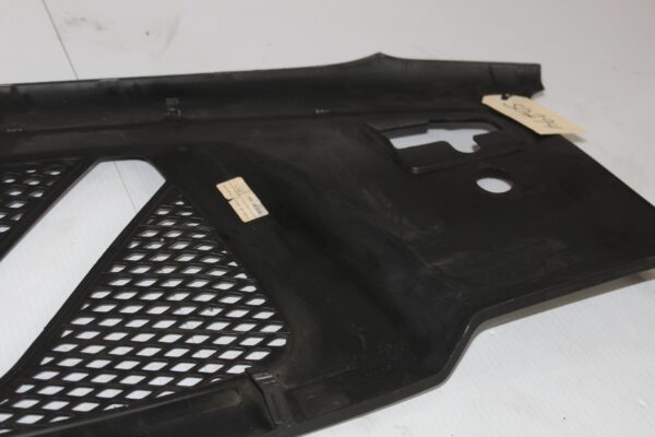 Porsche 95B Macan Engine Bay Closing Panel Trim 95B805806G, 95B805806N