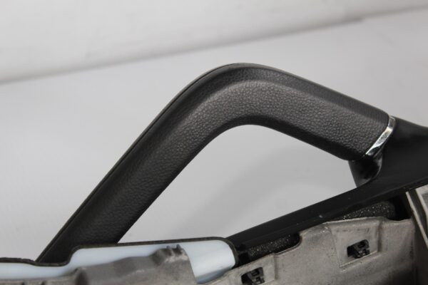 Porsche 958 Cayenne Centre Console with Arm Rest 95855323910, 95855320700