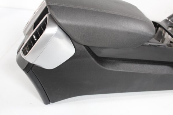 Porsche 958 Cayenne Centre Console with Arm Rest 95855323910, 95855320700