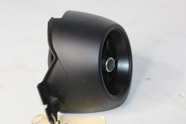 Subaru ZD8 BRZ / Toyota GR86 Drivers Air Vent Assembly 555686-2200