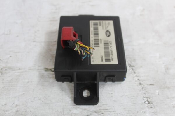 Range Rover Sport L494 Gateway Control Module LR064176, LR071702