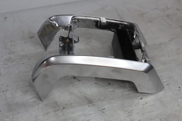 Range Rover Sport L494 Centre Console End Trim LR043075, LR123389, LR123393