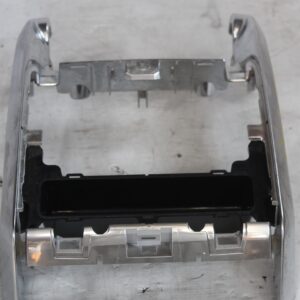 Range Rover Sport L494 Centre Console End Trim LR043075, LR123389, LR123393 - Image 4