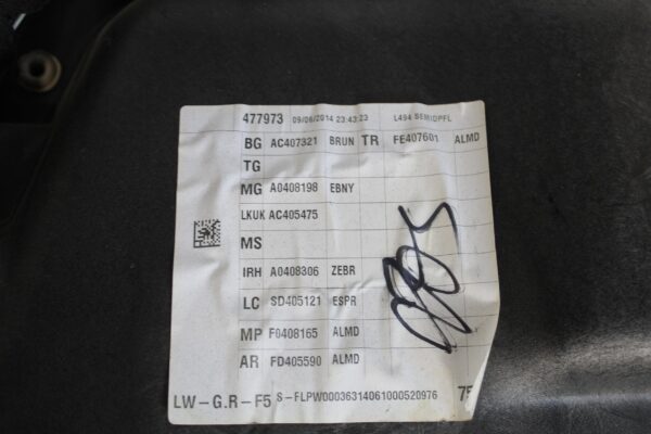 Range Rover Sport L494 Front Left Passenger Door Card Panel CREAM