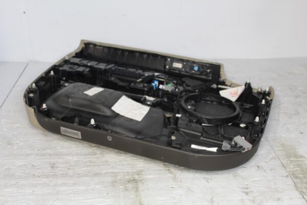 Range Rover Sport L494 Front Right Drivers Door Card - CREAM