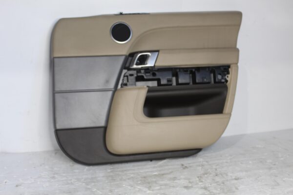Range Rover Sport L494 Front Right Drivers Door Card - CREAM
