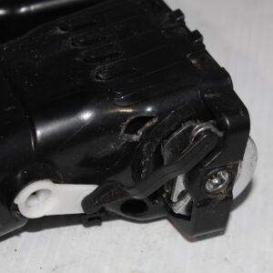 Range Rover L494 Sport Rear Centre Console Air Vent Assembly LR039640, LR087337 - Image 12