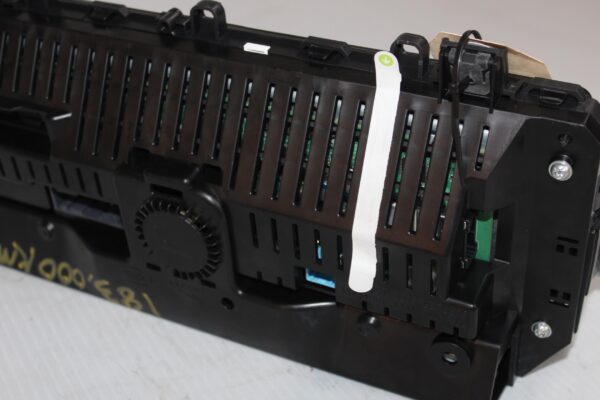 Range Rover L494 Sport Digital Instrument Cluster Speedometer LR070411
