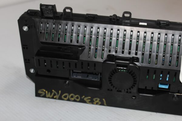 Range Rover L494 Sport Digital Instrument Cluster Speedometer LR070411