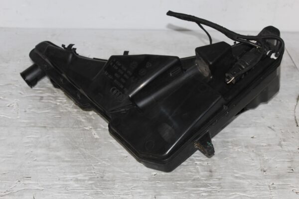 Audi FY Q5 SQ5 Windscreen Washer Bottle Tank Reservoir 80A955453C, 80A955451B