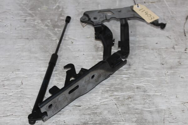 Audi FY Q5 SQ5 Front Left Bonnet Hood Hinge 80A823301D