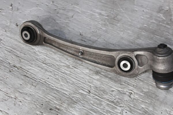 Audi A4 A5 Front Left Lower Control Arm Wishbone Link 8K0407151F, 8K0407155C