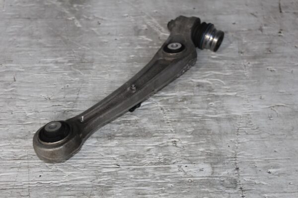 Audi A4 A5 Front Left Lower Control Arm Wishbone Link 8K0407151F, 8K0407155C