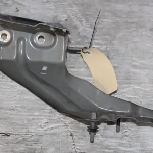 Audi FY Q5 Front Right Fender Mount Support Brace 80A821136A, 80A821132A - Image 12