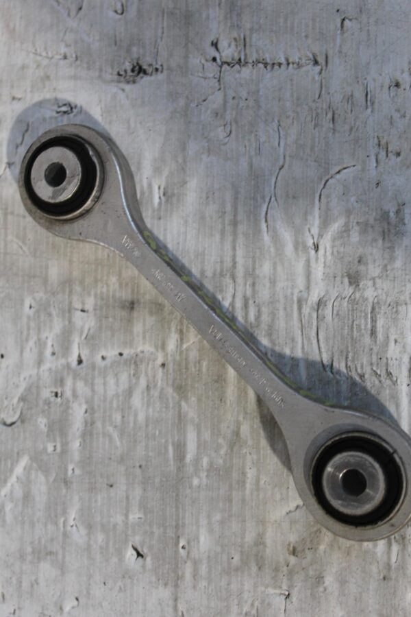 Audi Q5 SQ5 Front Sway Bar Link Coupling 4M0411317, 4M0411317L