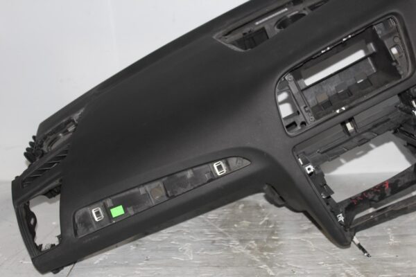 Audi 8T 8F A5 S5 Dashboard Dash Panel with Airbag 8T2857003A