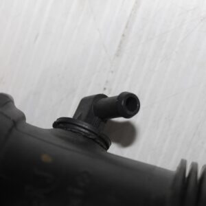 Audi FY Q5 Engine Intake Air Hose Pipe Tube 06L129629J, 06L129629B - Image 2