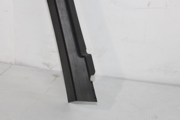 Audi 8R Q5 SQ5 Front Left Door Window Interior Trim 8R0867609