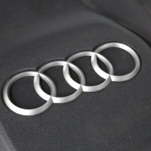 Audi 8T A5 8K A4 Engine Cover Plastic Trim 06L103925, 06L103925M - Image 8