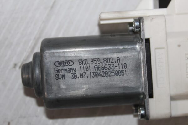 Audi 8 RQ5 SQ5 Window Regulator Motor 8K0959802A